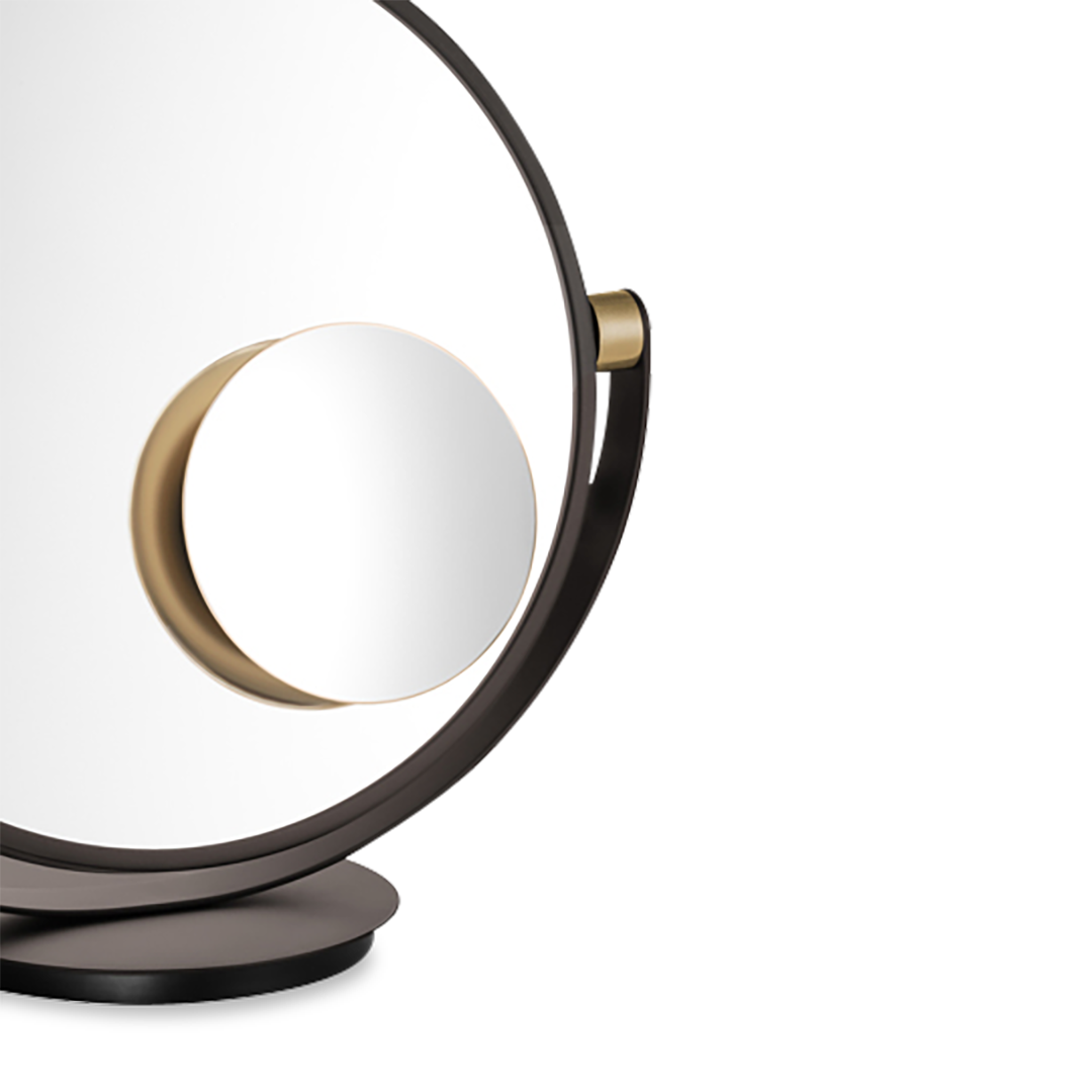 VANITY PLUS