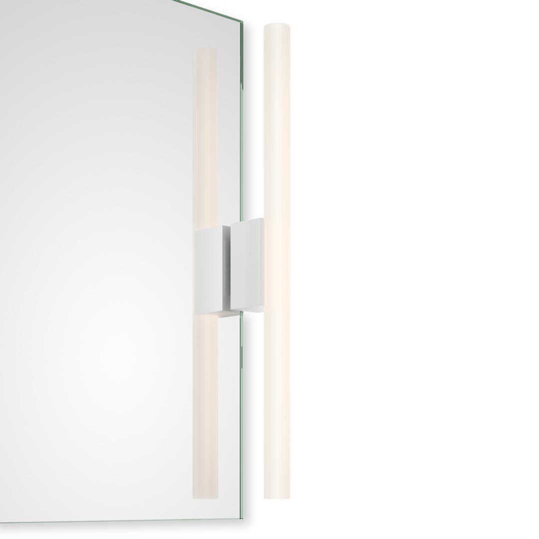 Clip-on light for mirror