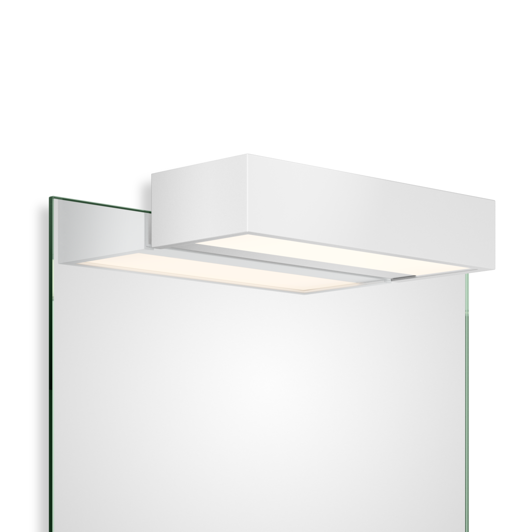 Clip-on light for mirror